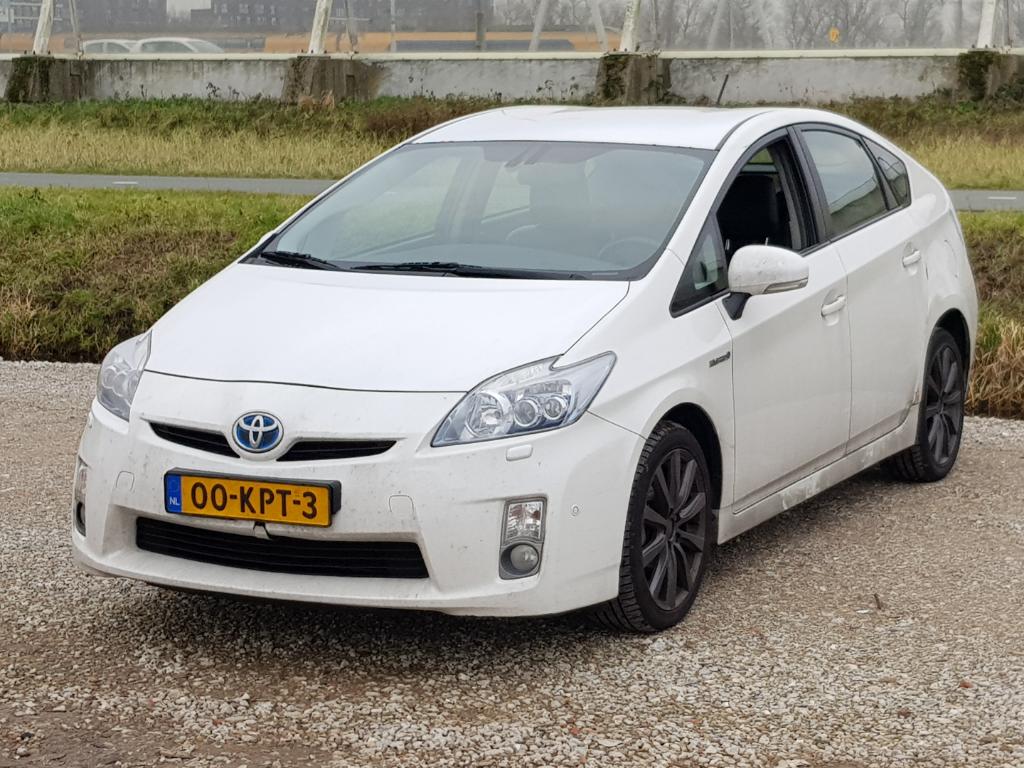 Toyota PRIUS 1.8 Dynamic