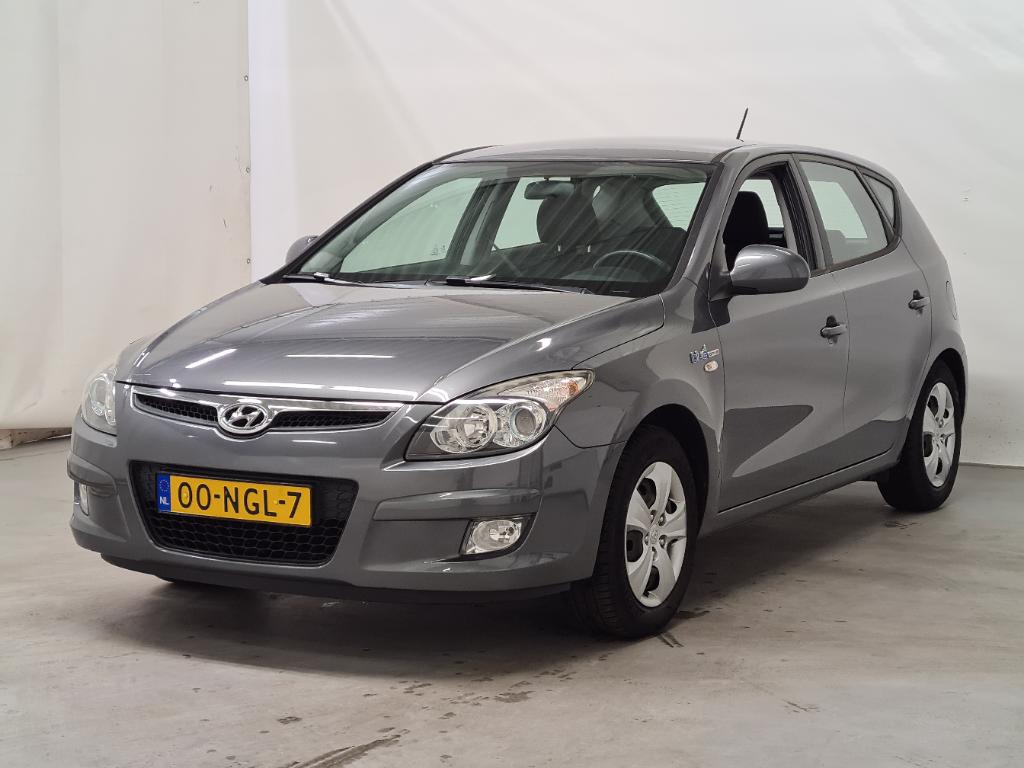 Hyundai i30 1.6i Blue Dynamic