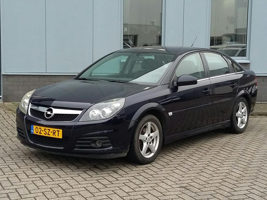 Opel VECTRA GTS 1.8-16V Sport