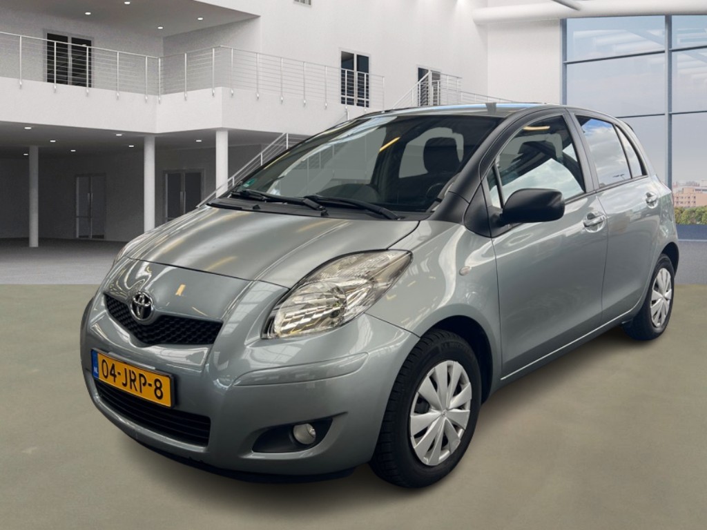 Toyota YARIS  1.3 VVTi Dynamic