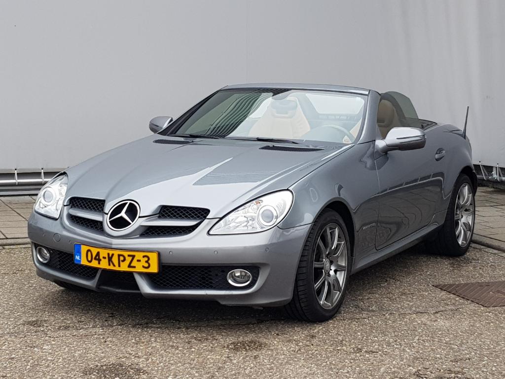 Mercedes-Benz SLK 200 K. Prestige