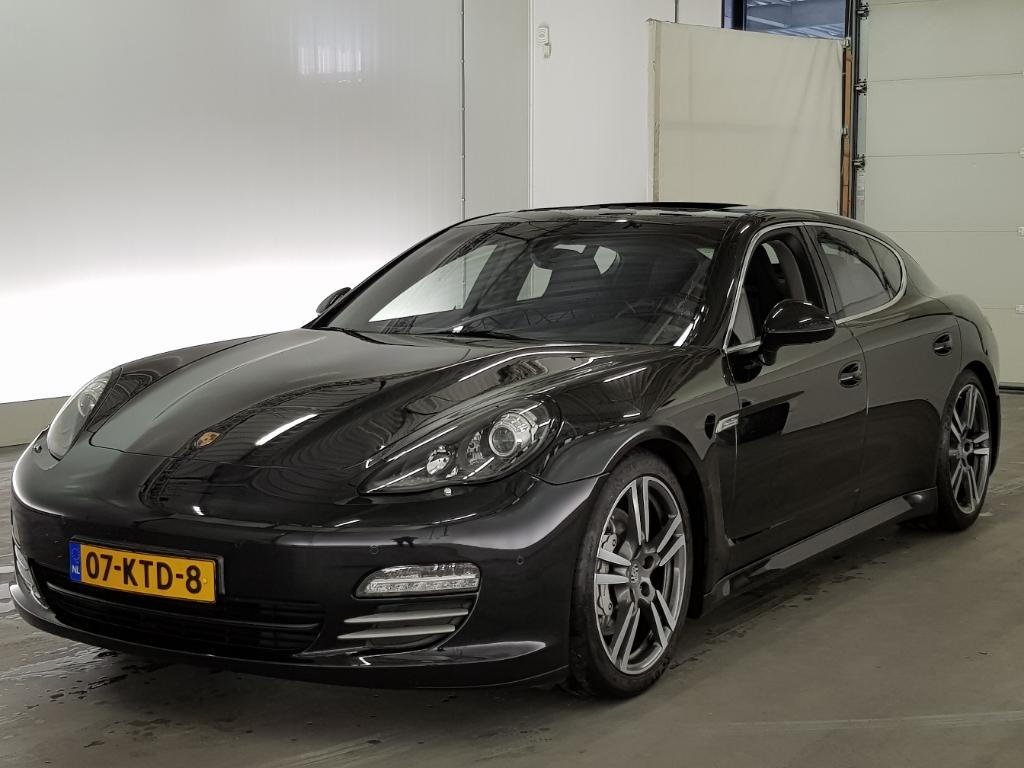Porsche PANAMERA 4.8 4S