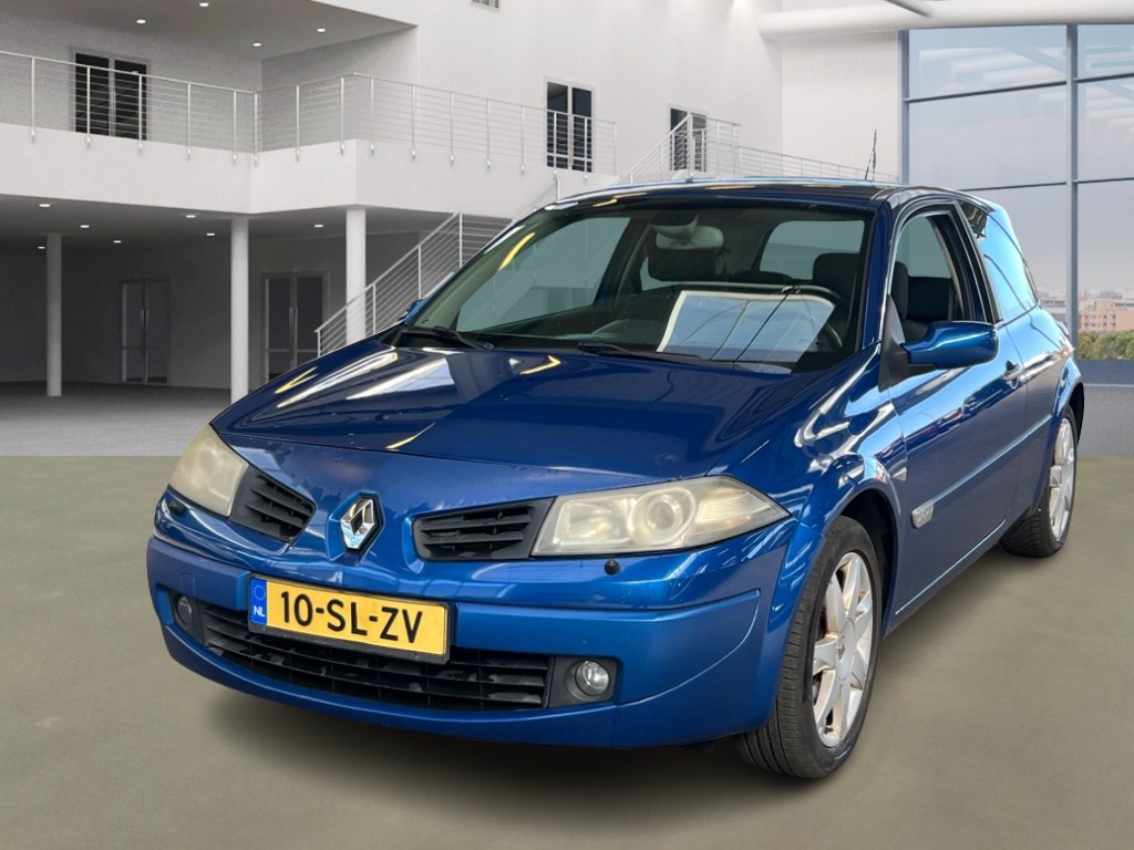 Renault MEGANE  2.0-16V Tech Line