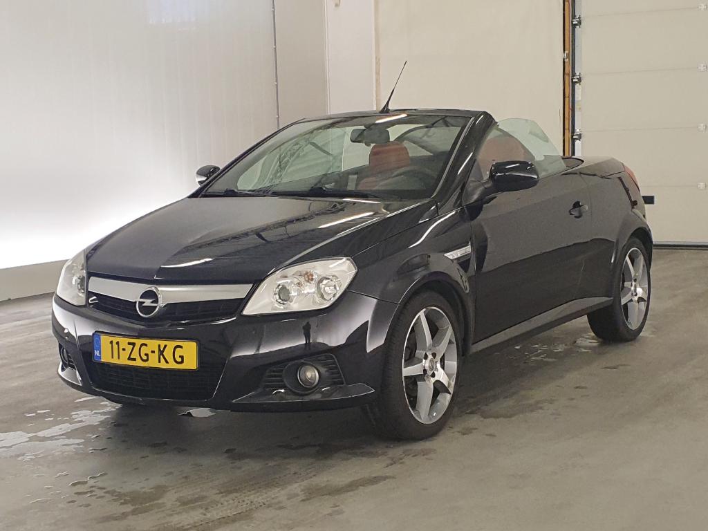 Opel TIGRA TWINTOP 1.8-16V Temptation