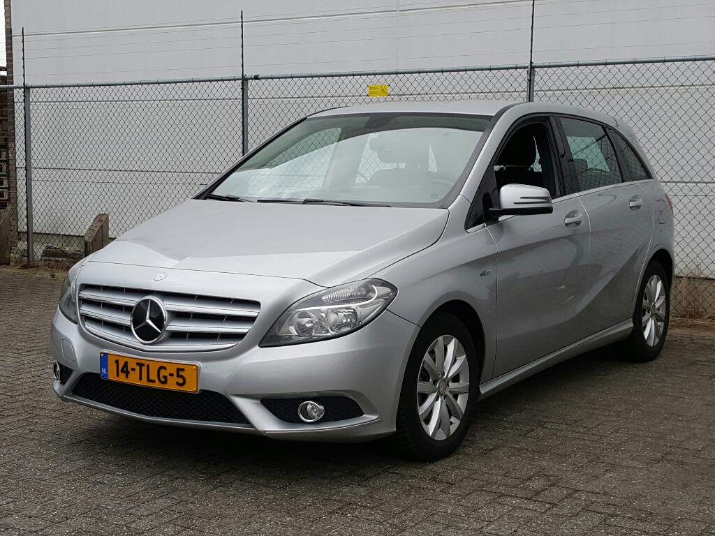 Mercedes-Benz B-KLASSE 180