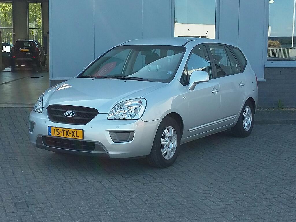 Kia CARENS 2.0 CVVT X-tra