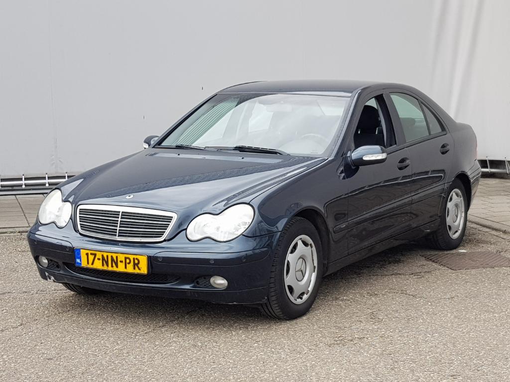 Mercedes-Benz C-KLASSE 180 K. Classic
