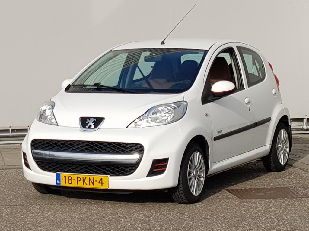 Peugeot 107 1.0-12V Millesim 200