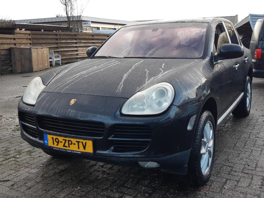Porsche CAYENNE 4.5 S