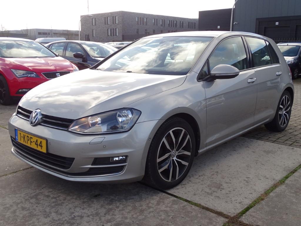 Volkswagen GOLF 1.4 TSI ACT Highline