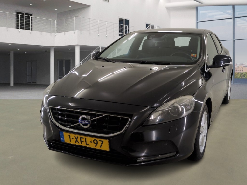 Volvo V40  2.0 D4 Summum Business