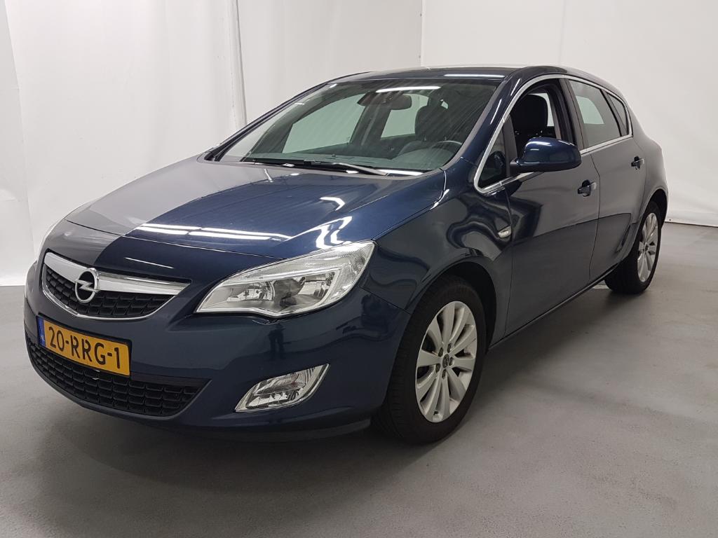 Opel ASTRA 1.4 Turbo Cosmo