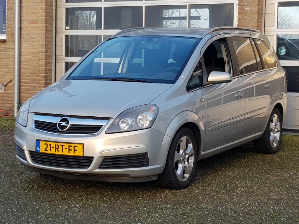 Opel ZAFIRA 2.2 Enjoy