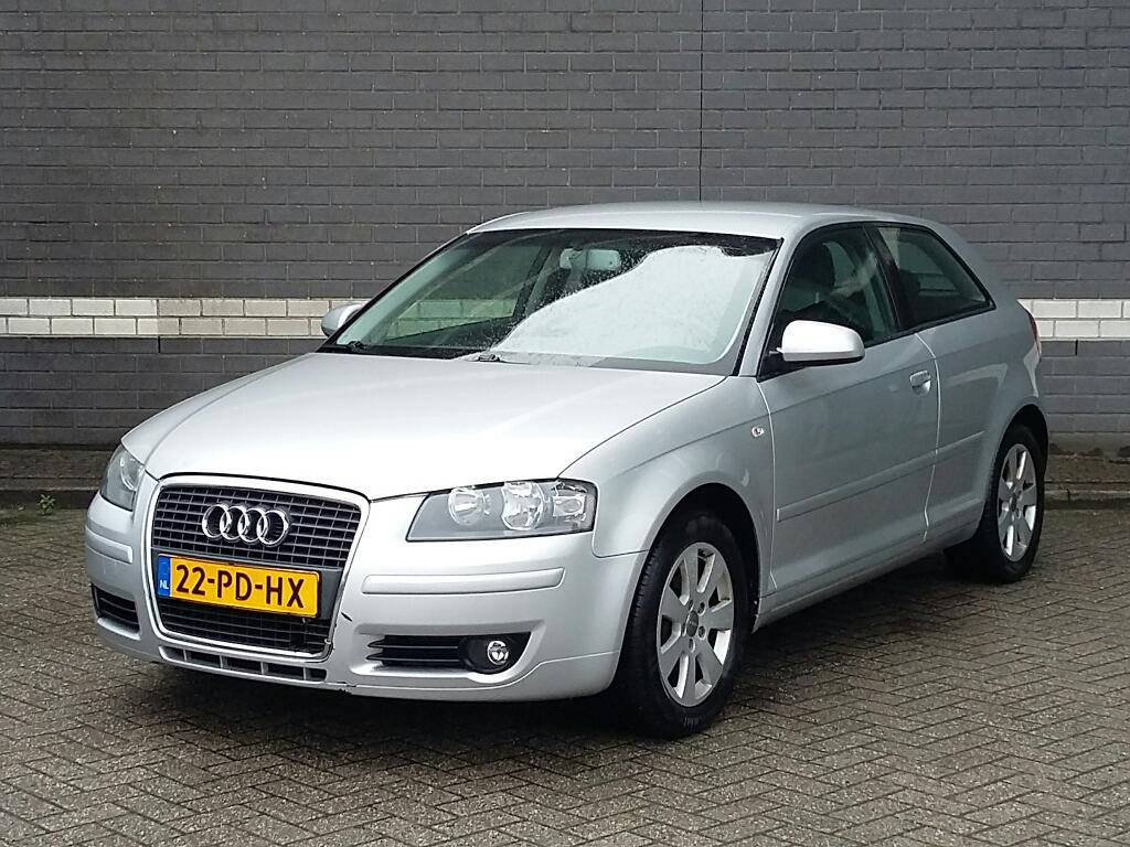 Audi A3 1.6 FSI Ambiente