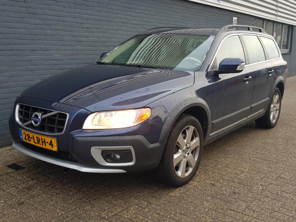 Volvo XC70 2.4 D5 Summum