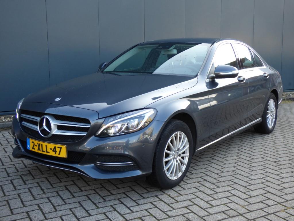 Mercedes-Benz C-KLASSE 180 Ambition