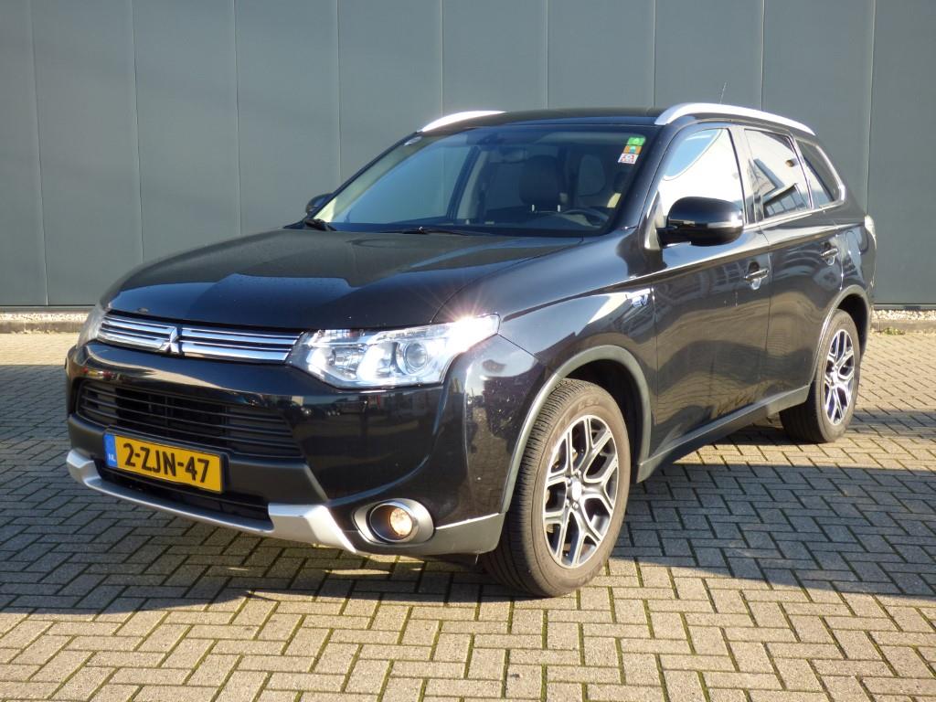 Mitsubishi OUTLANDER 2.0 PHEV ExeEd XLine