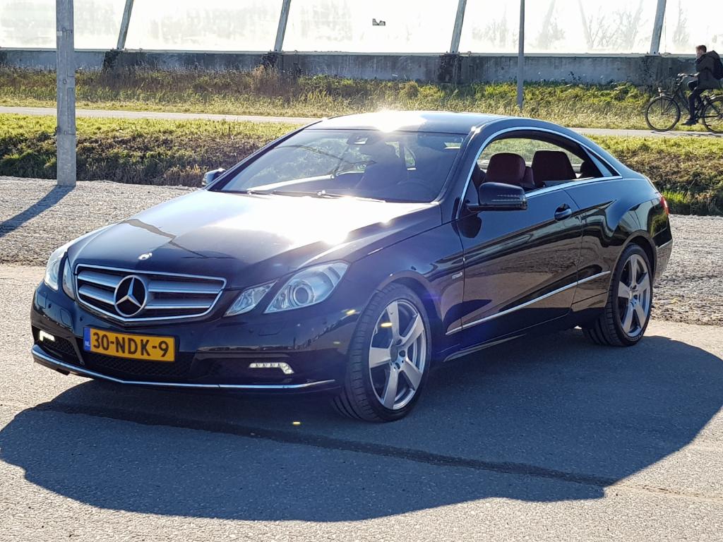Mercedes-Benz E-KLASSE COUPE 350 CDI Avantgarde