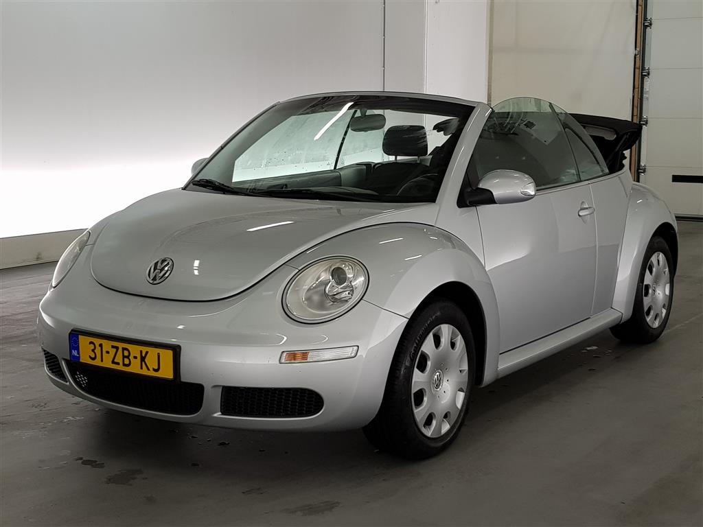 Volkswagen NEW BEETLE CABRIOLET 1.6 Highline