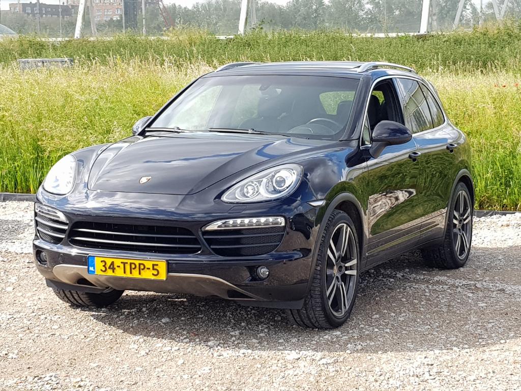 Porsche CAYENNE 4.8 S