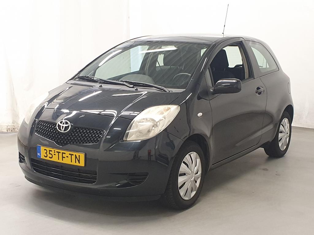 Toyota YARIS 1.3 VVTi Sol