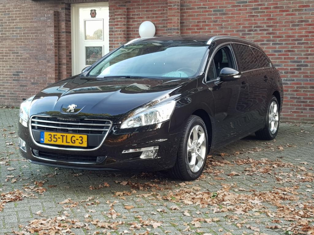 Peugeot 508 SW 1.6 THP Blue L. Exe.