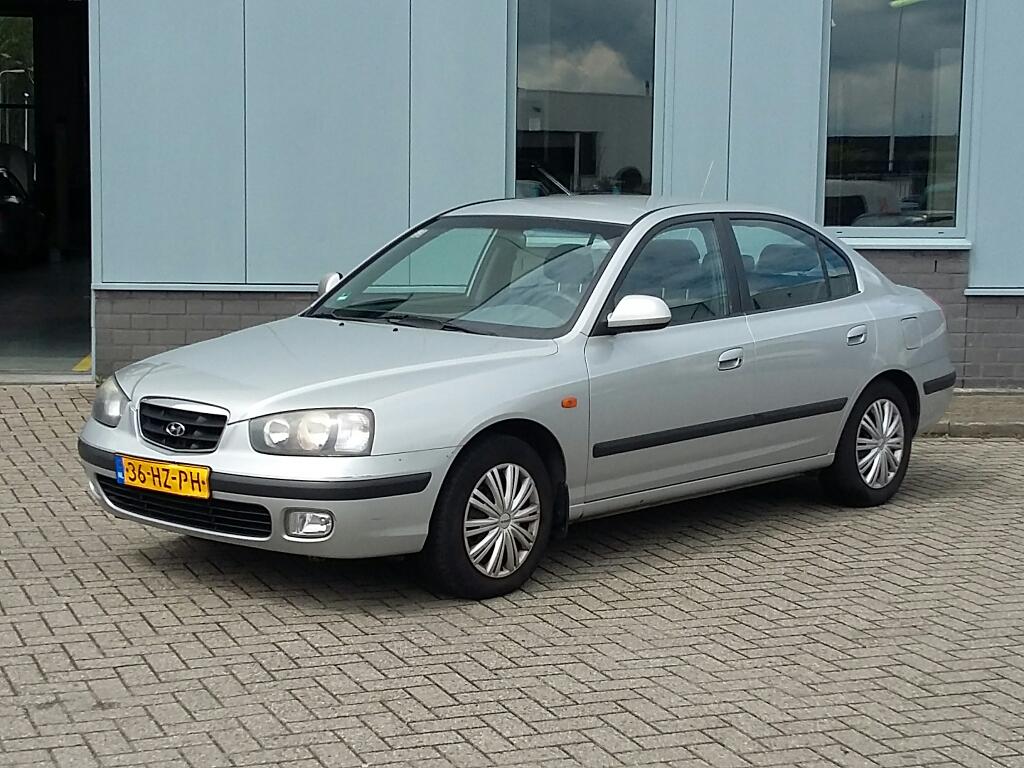 Hyundai ELANTRA 2.0i-16V GLS