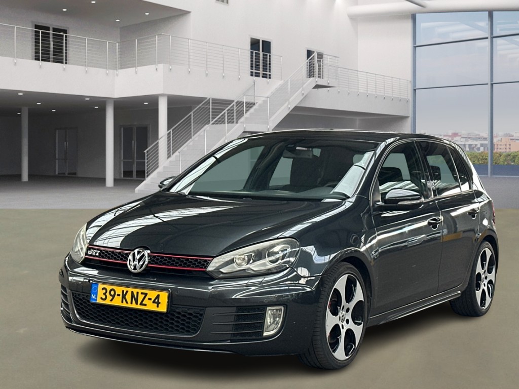 Volkswagen GOLF 2.0 GTI