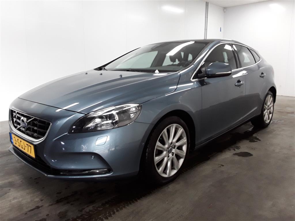 Volvo V40 1.6 D2 Summum