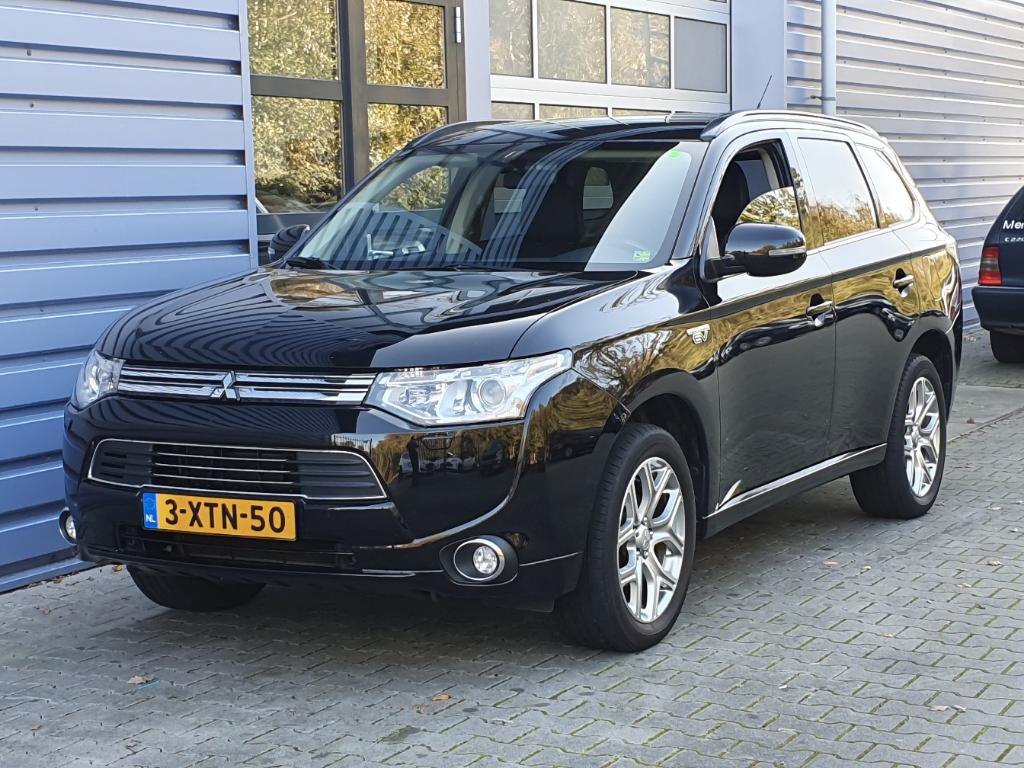 Mitsubishi OUTLANDER 2.0 PHEV Exec. Ed.