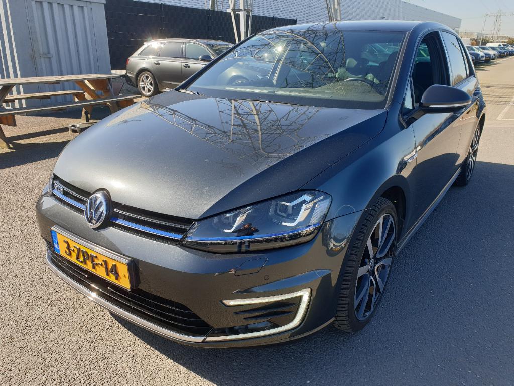 Volkswagen GOLF 1.4 TSI GTE