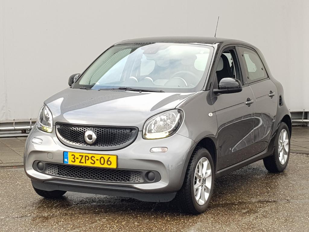 Smart FORFOUR 1.0 Joy Edition Passion LM Cool and Audio Comfort