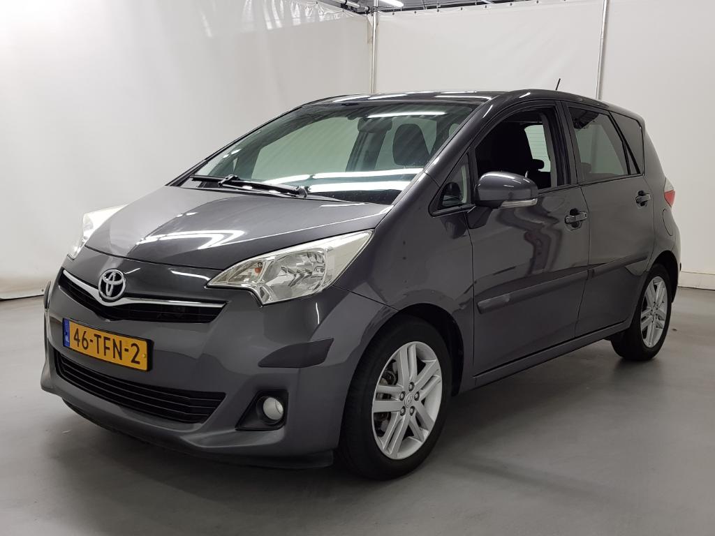 Toyota Verso-S 1.3 VVT-i Dynamic