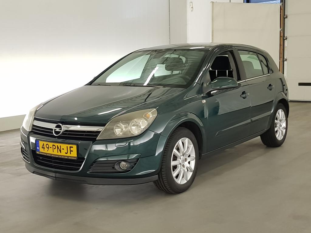 Opel ASTRA 1.8 Elegance
