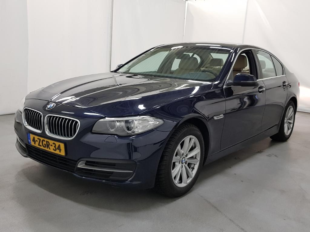 BMW 5-SERIE 520i High Executive
