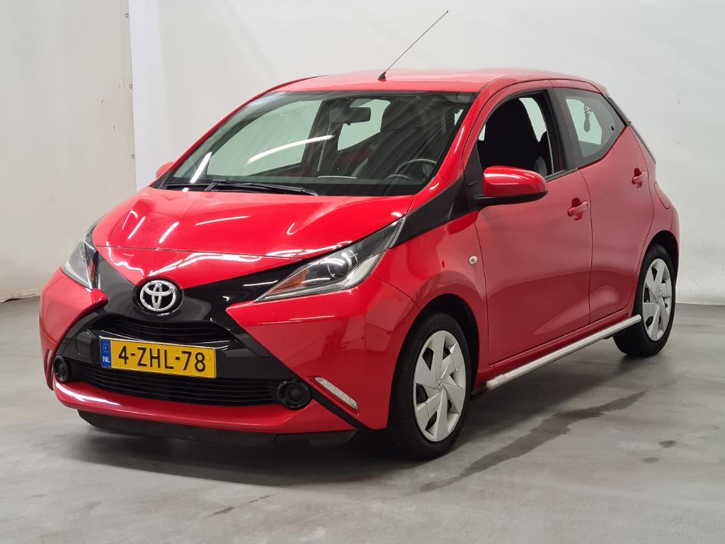 Toyota AYGO 1.0 VVT-i x-play