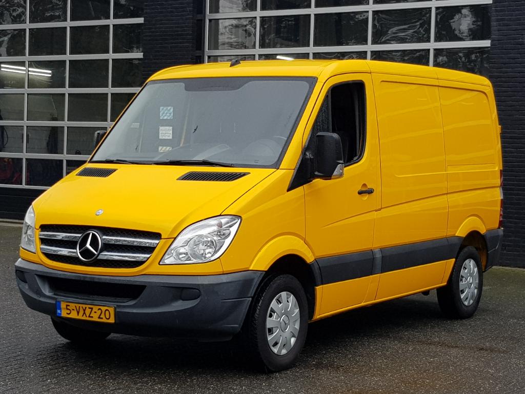 Mercedes-Benz SPRINTER 210 2.2 CDI 325