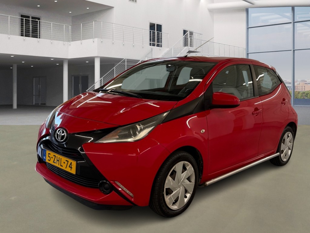 Toyota AYGO  1.0 VVT-i x-play