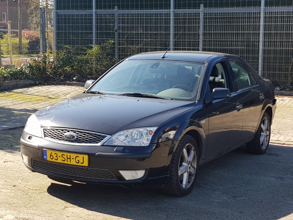 Ford MONDEO 2.0-16V Platinum