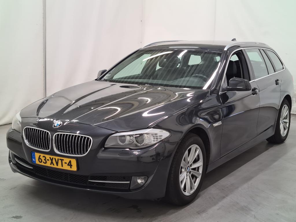 BMW 5-SERIE TOURING 520i High Executive