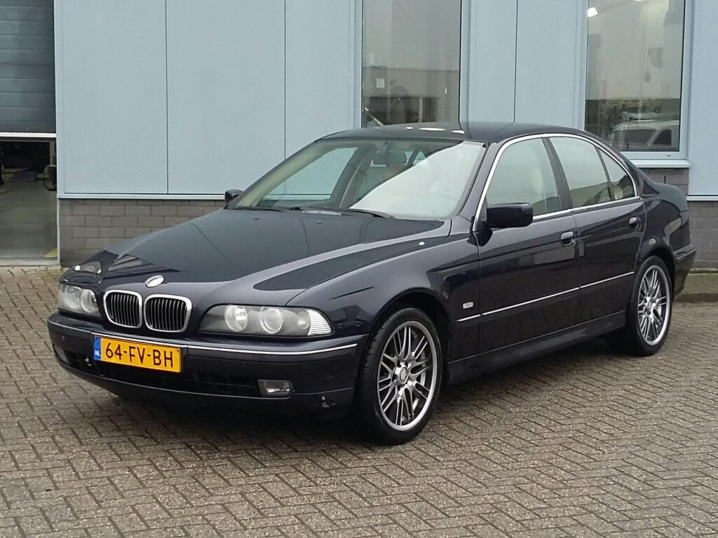 BMW 5-SERIE 523i Executive