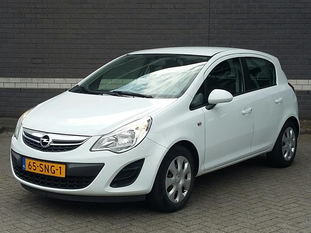 Opel CORSA 1.2-16V Edition