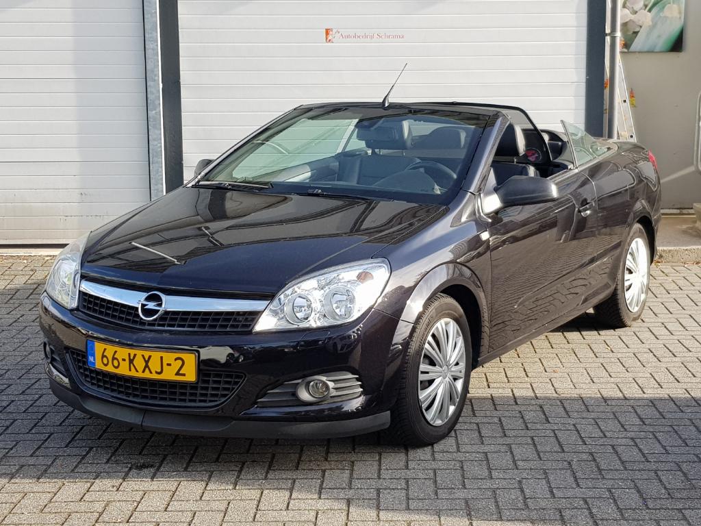 Opel ASTRA TWIN TOP 1.8 Enjoy
