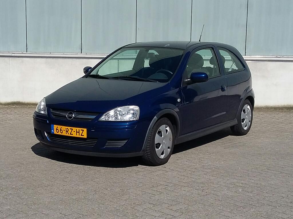 Opel CORSA 1.4-16V Silverline