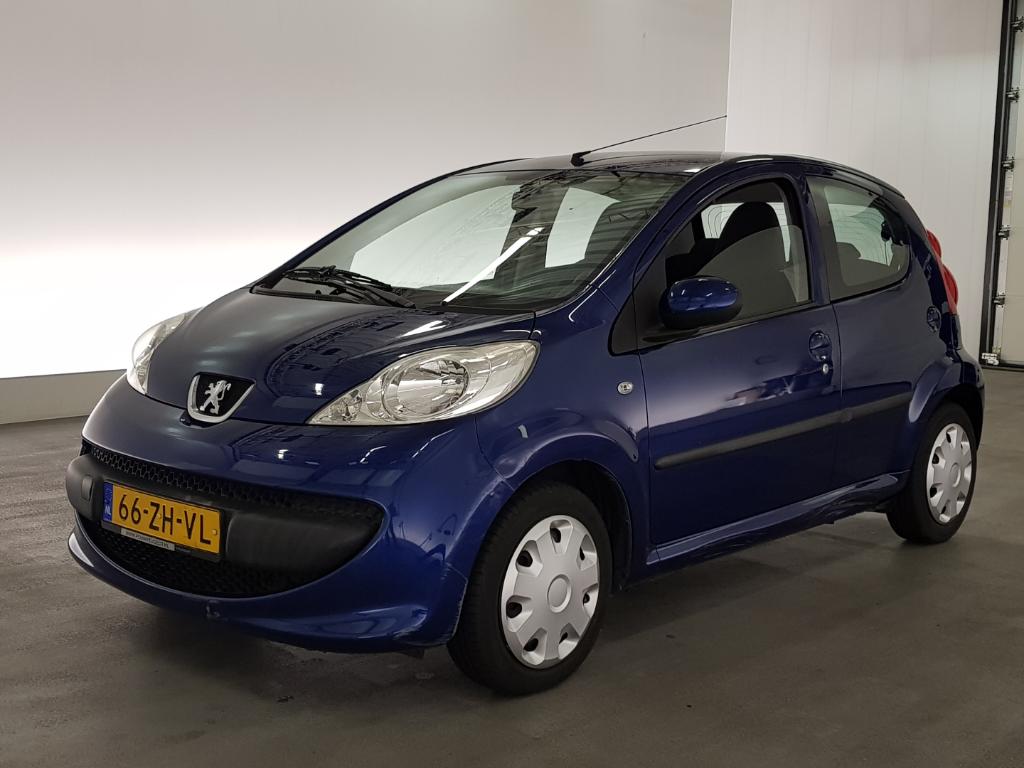 Peugeot 107 1.0-12V XS