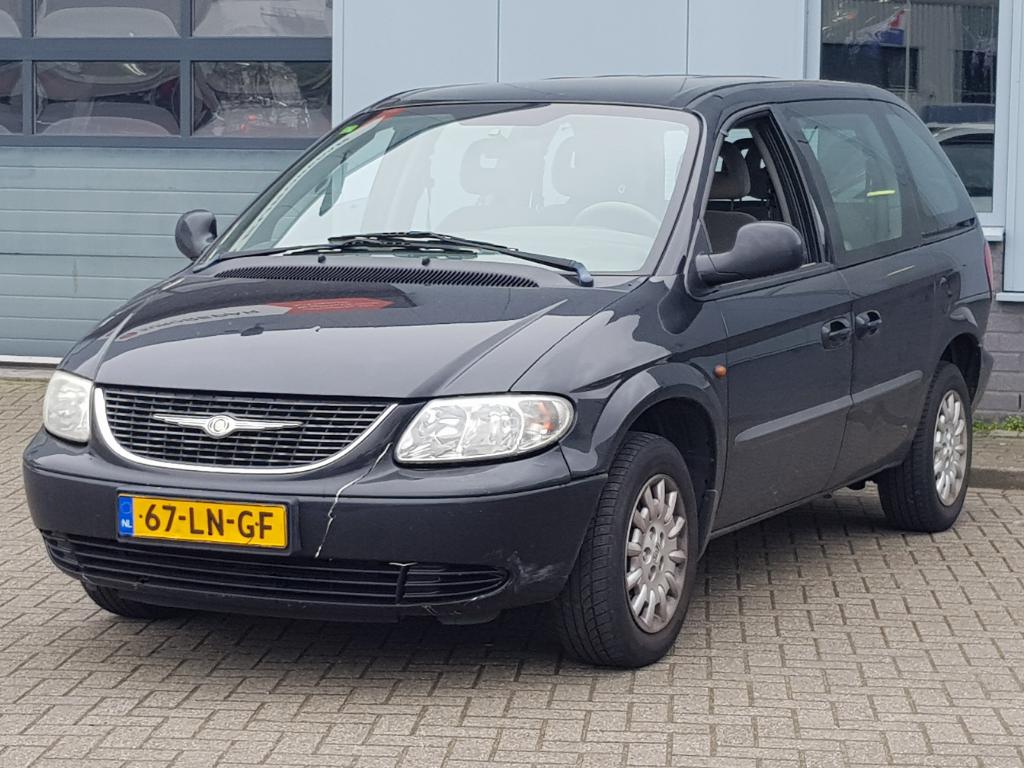 Chrysler GRAND VOYAGER 2.4i SE 7p