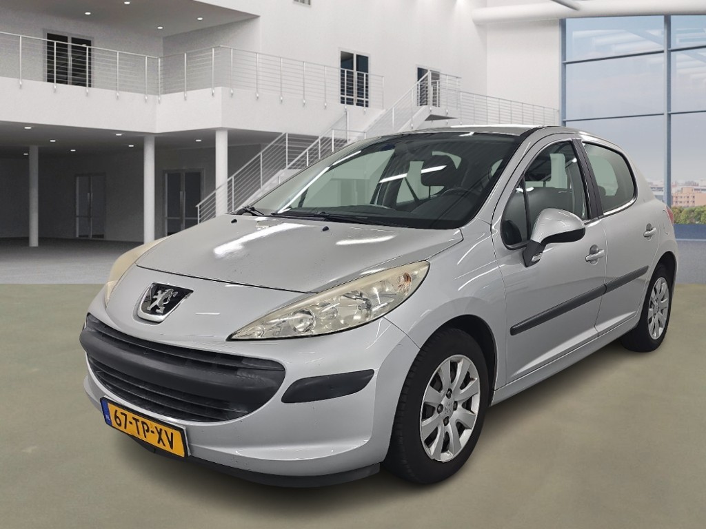 Peugeot 207 1.4-16V X-line