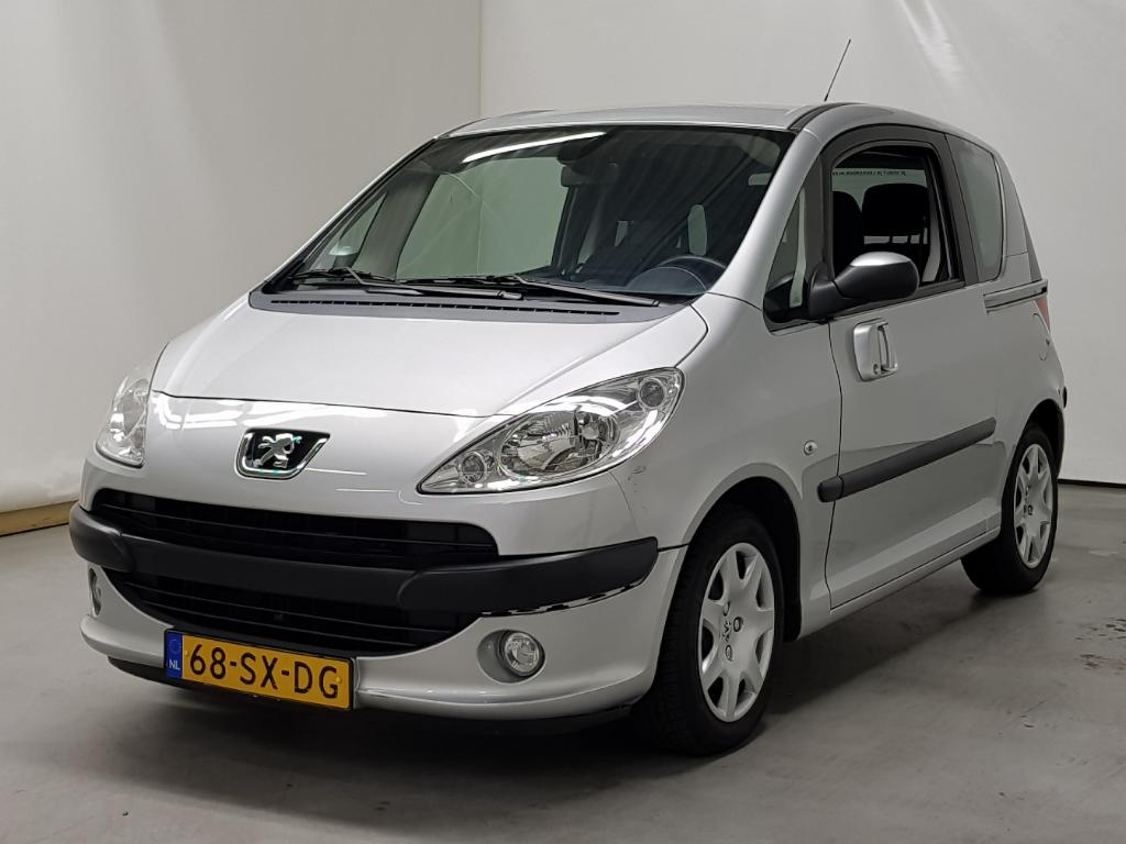 Peugeot 1007 1.6-16V Sesam Gentry