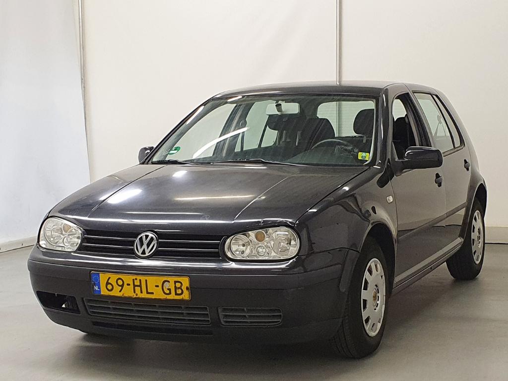 Volkswagen GOLF 1.6-16V Trendline