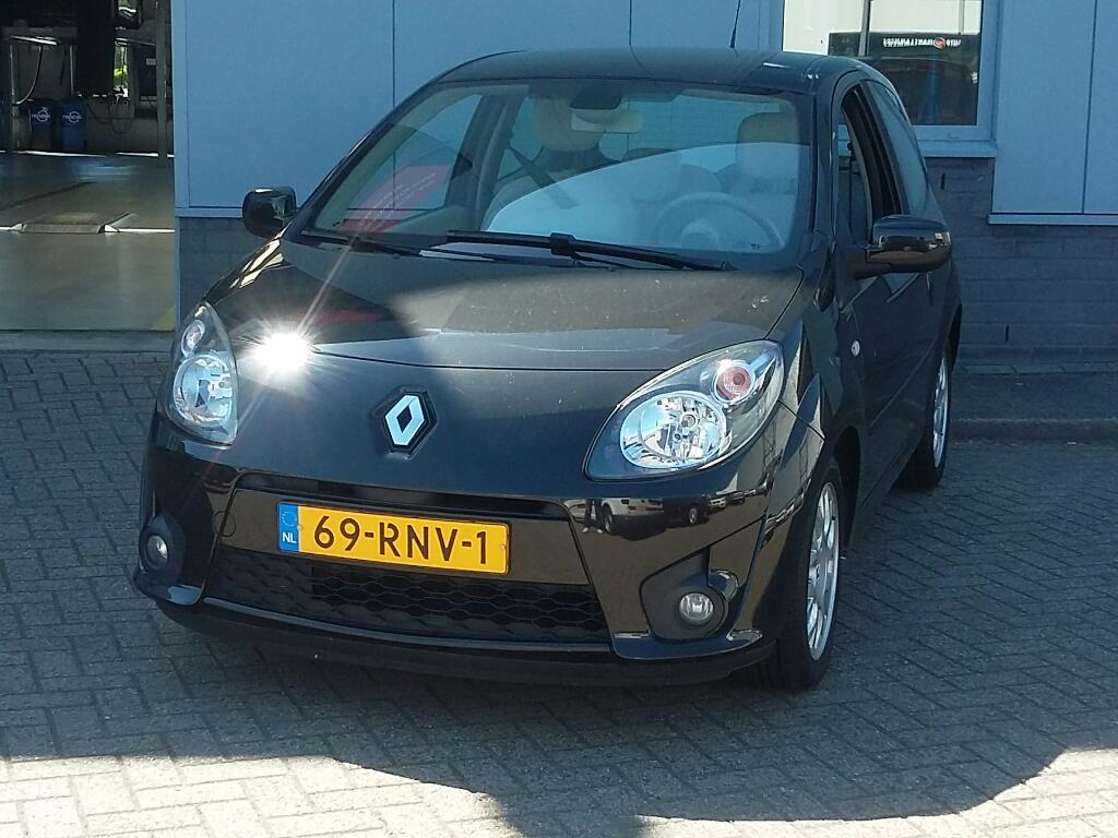 Renault TWINGO 1.2-16V Initiale